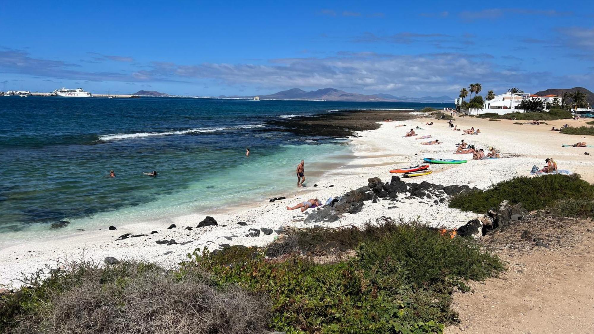 Kauri Nomad Surf & Kite House Hotell Corralejo Eksteriør bilde